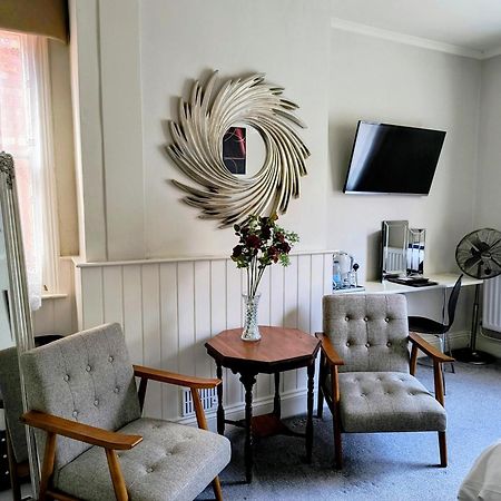 Bed and Breakfast The Claremont Woodhall Spa Exteriér fotografie